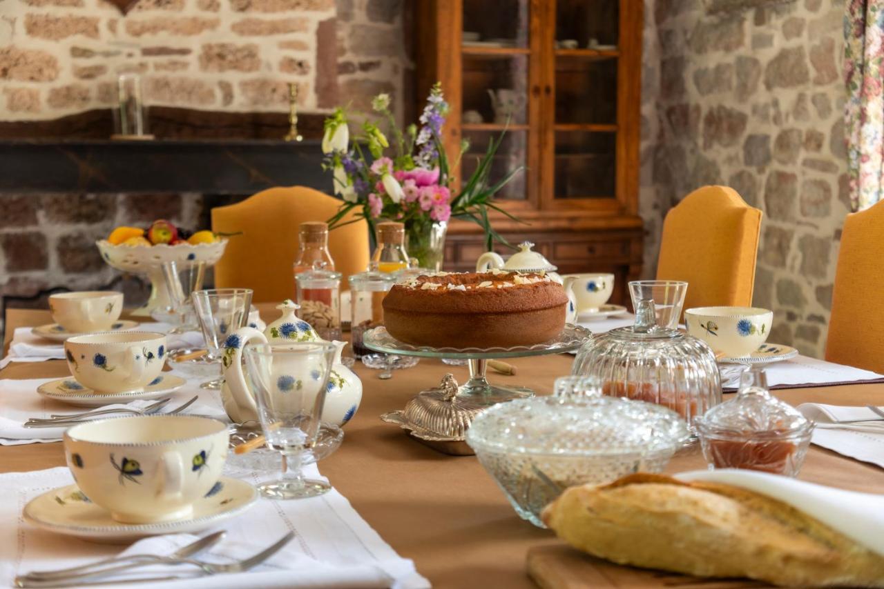 Marcillac-Vallon La Demeure Du Comte Bed & Breakfast エクステリア 写真